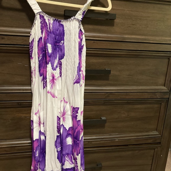 Purple and white sundress, Flowy, Boho, hippie, ruffles, elastic straps & bodice - Picture 1 of 12